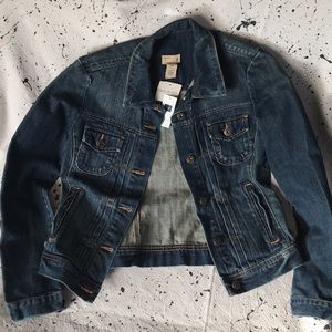 NWT Brand new unworn Gap pin tucked denim jacket